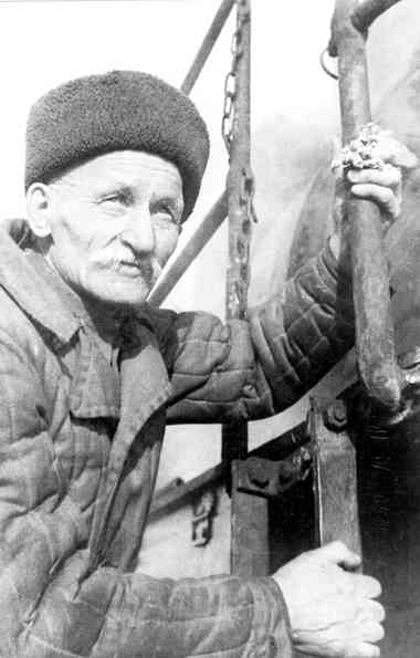 Машинист паровоза П.П. Дунаев, повёл в конце декабря 1941 года по Северо-Печорской железнодорожной магистрали первый состав с воркутинским углём
